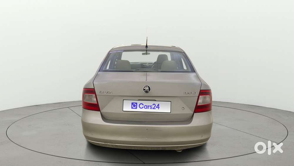 Skoda Rapid 2011-2013 1.6 Mpi At Ambition Plus, 2014, Petrol