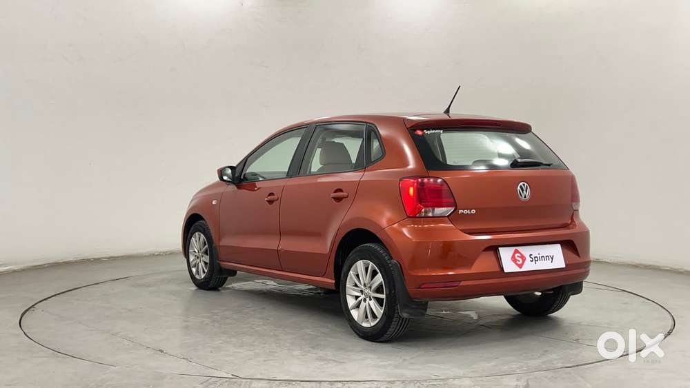 Volkswagen Polo Petrol Highline 1.2l, 2015, Petrol