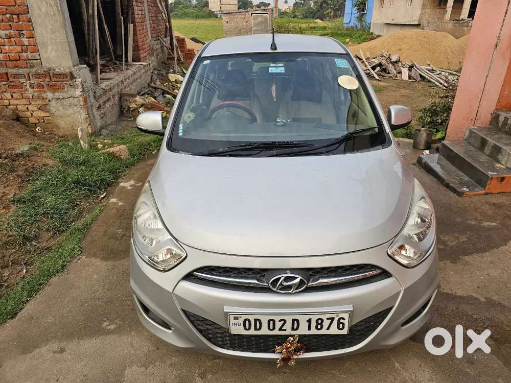 Hyundai I10 Sportz Petrol 2013