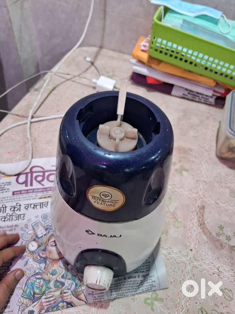 Bajaj 3yr old mixture grinder