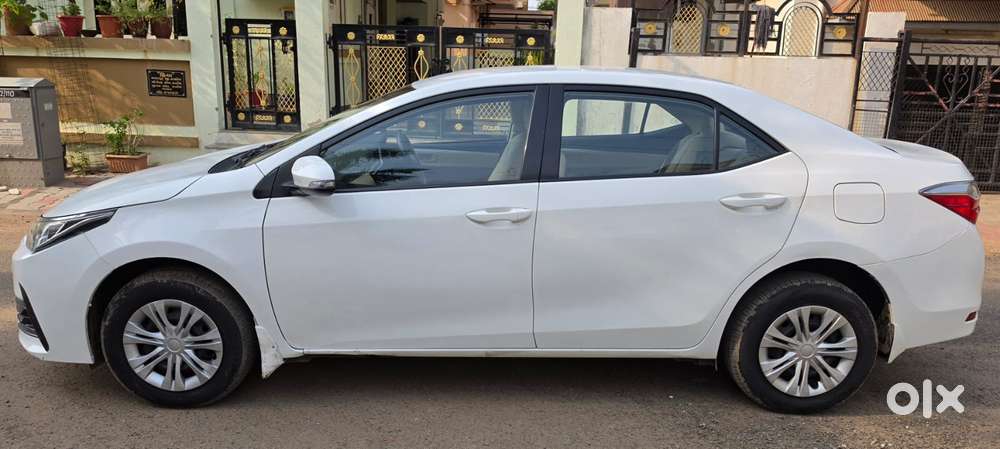Toyota Corolla Altis 2013-2017 D-4d Limited Edition, 2017, Diesel