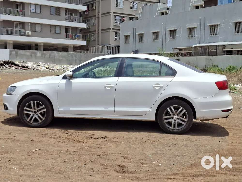 Volkswagen Jetta 2012 Car