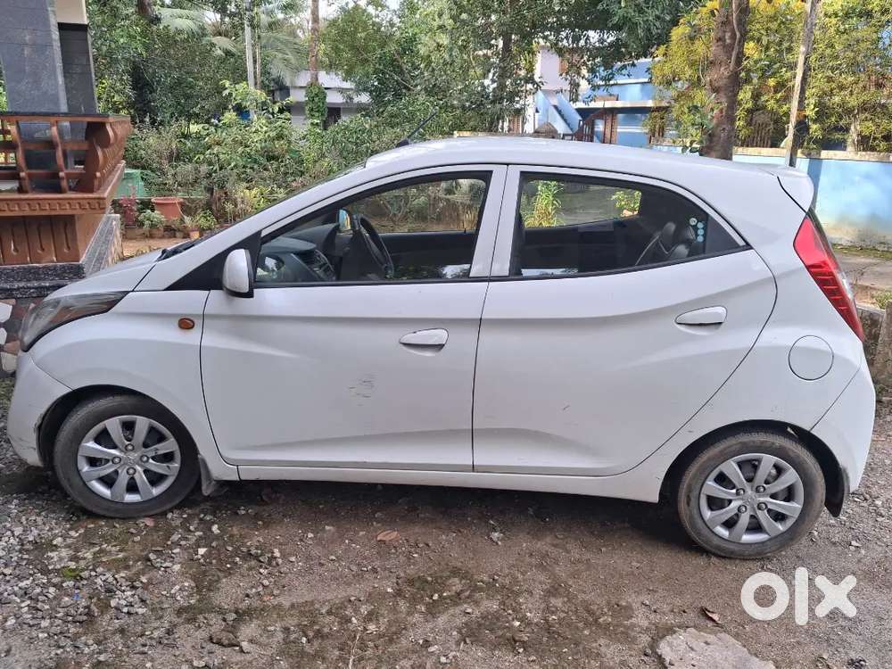 Hyundai Eon Magna 2013