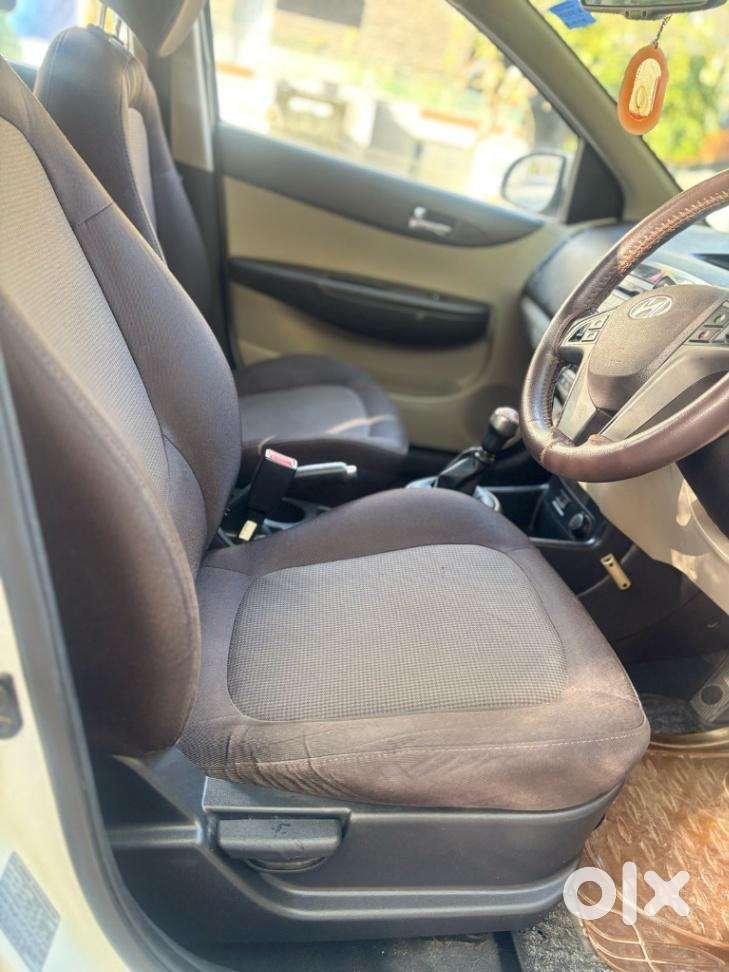 Hyundai I20 Sportz 1.2 Bs-iv, 2012, Petrol