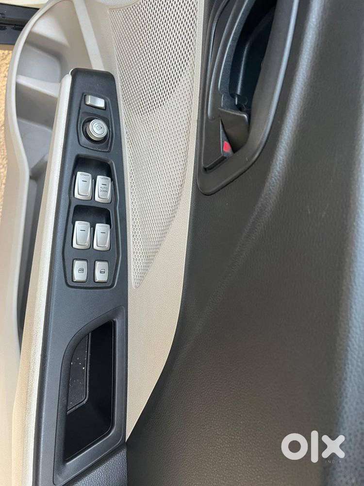 Mahindra Xuv300 W6 Diesel, 2019, Diesel