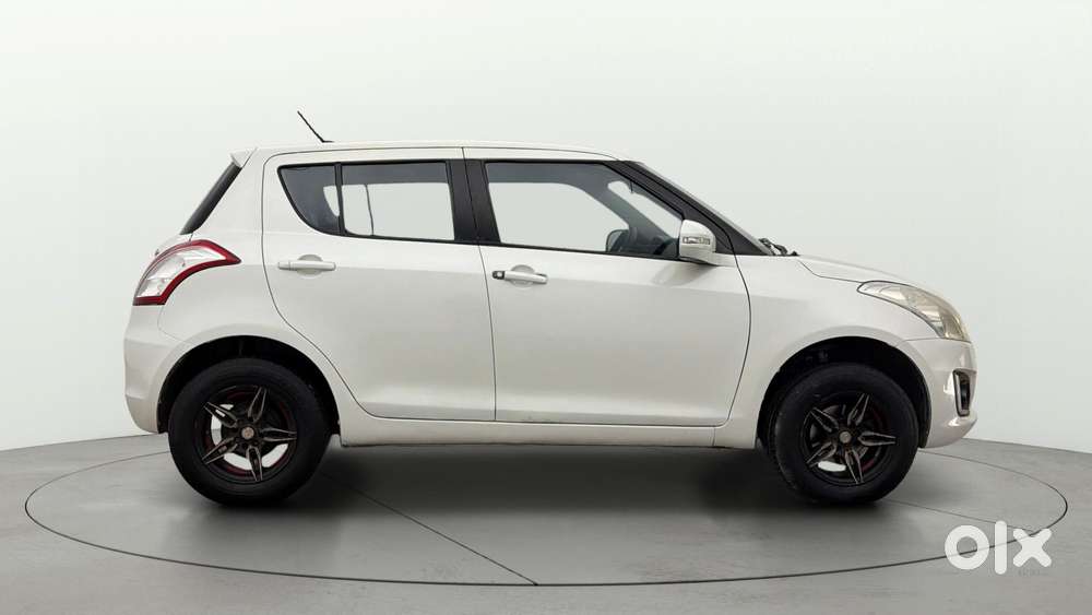 Maruti Suzuki Swift 1.2 Vxi (o), 2016, Petrol