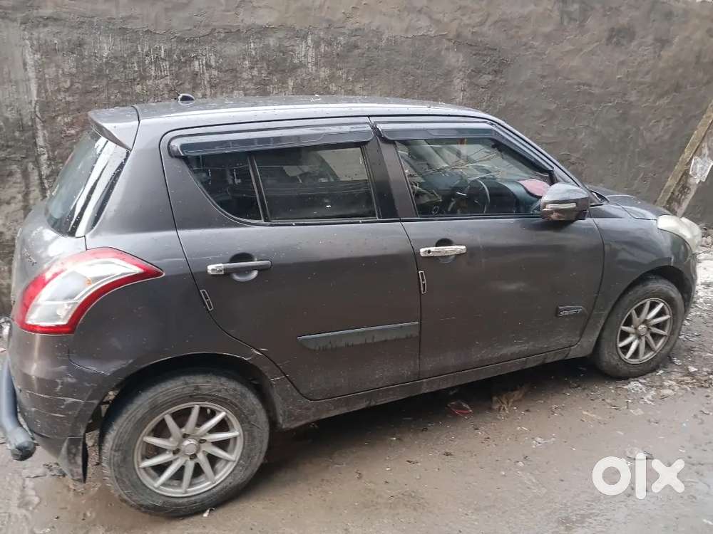 Maruti Suzuki Swift Vxi 2015