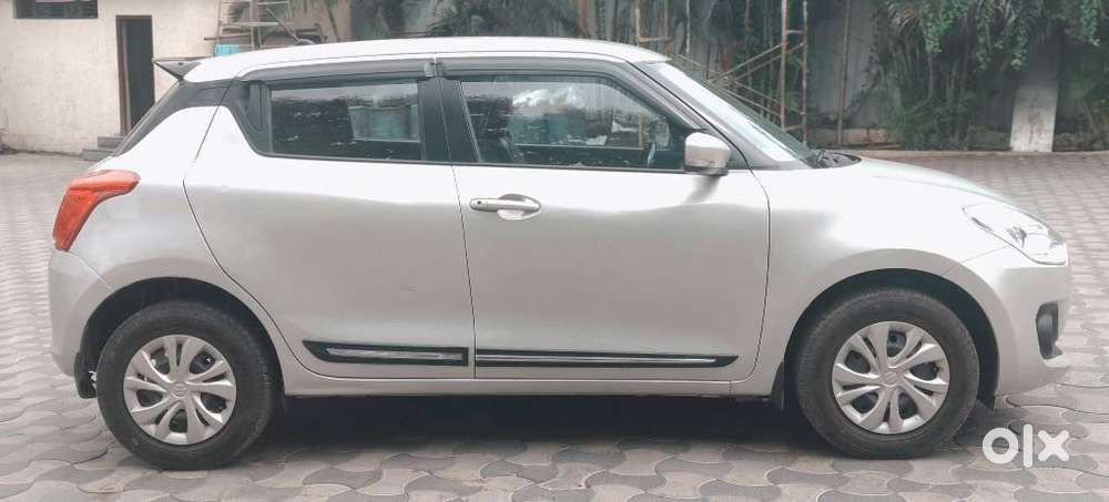 Maruti Suzuki Swift Vvt Vxi, 2021, Petrol