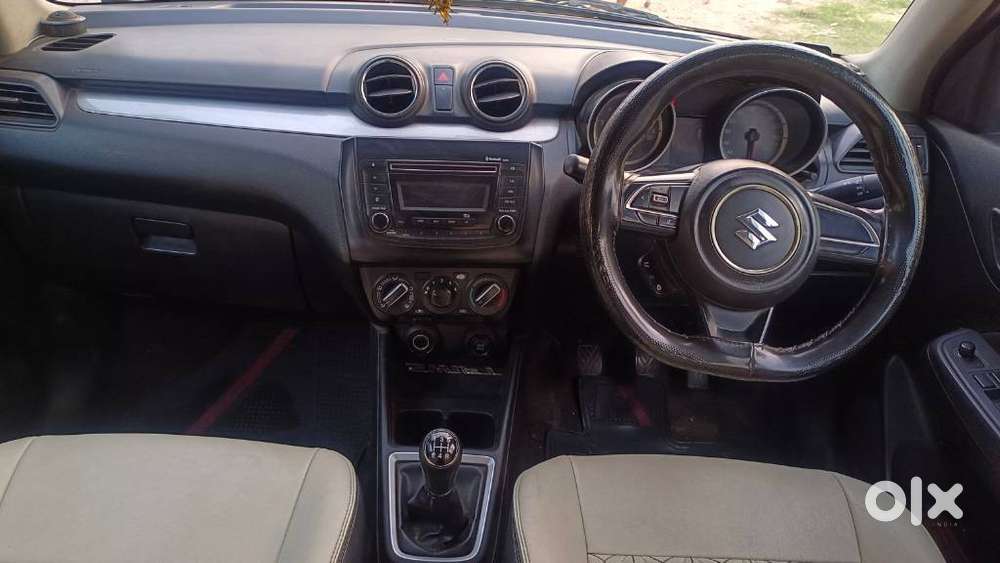 Maruti Suzuki Swift Vxi 1.2 Abs Bs-iv, 2018, Petrol