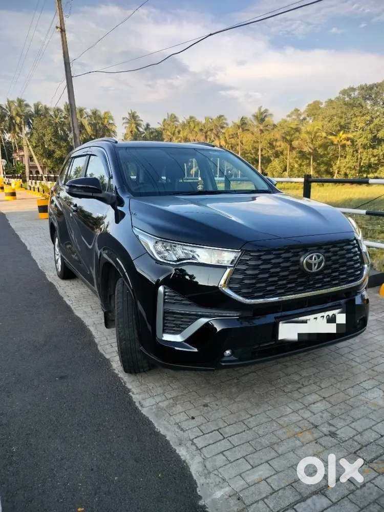 Innova Hycross Hybrid Vx(o) 2024