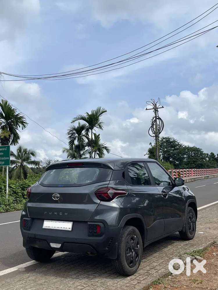 Tata Punch Adventure Mt 2022 | Single Owner | 23k Km