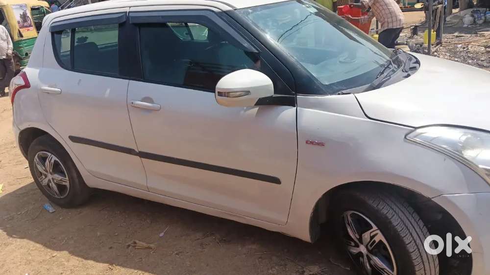 Maruti Suzuki Swift 2012 Diesel 146000 Km Driven