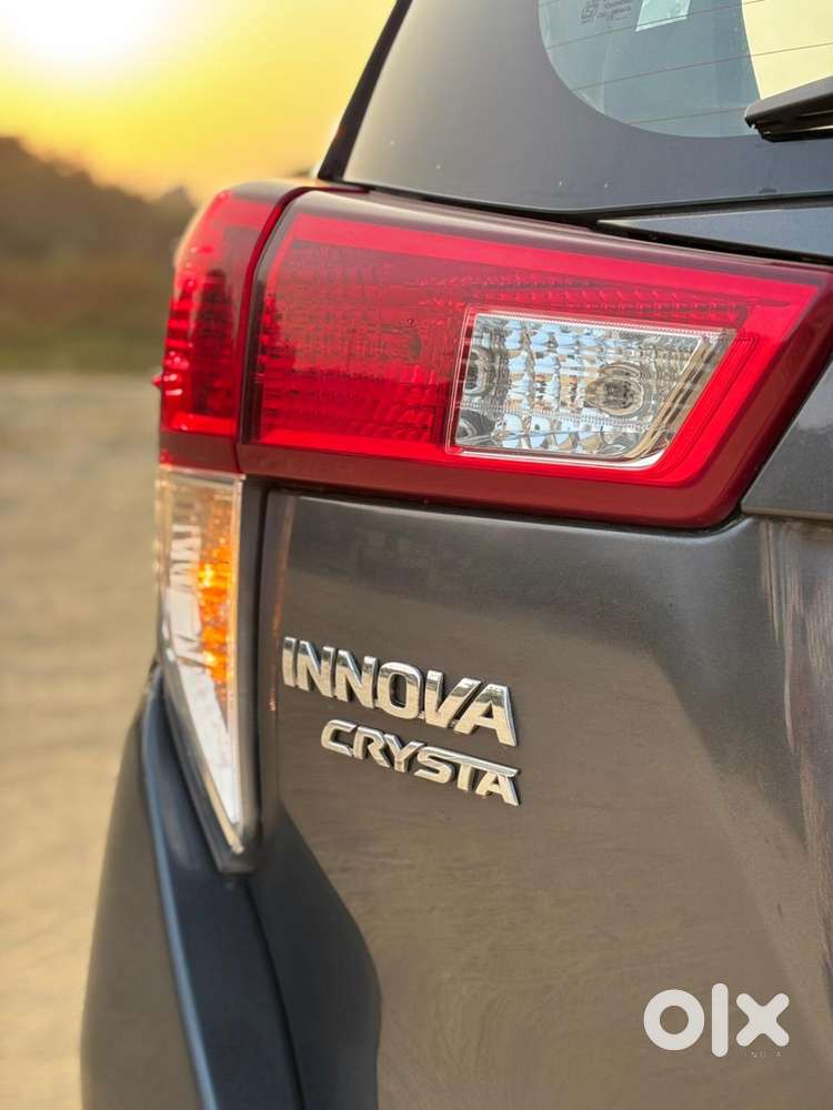 Toyota Innova Crysta 2.4 V 7 Str, 2018, Diesel