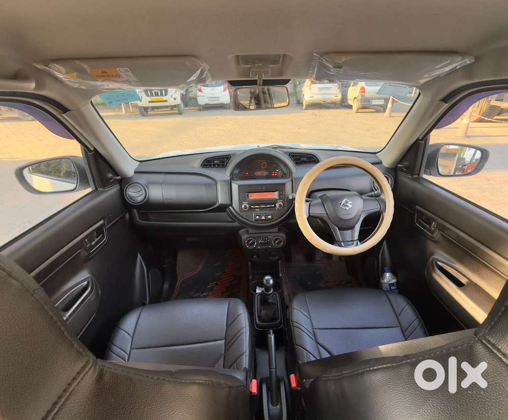 Maruti Suzuki S-presso Vxi Opt, 2023, Petrol