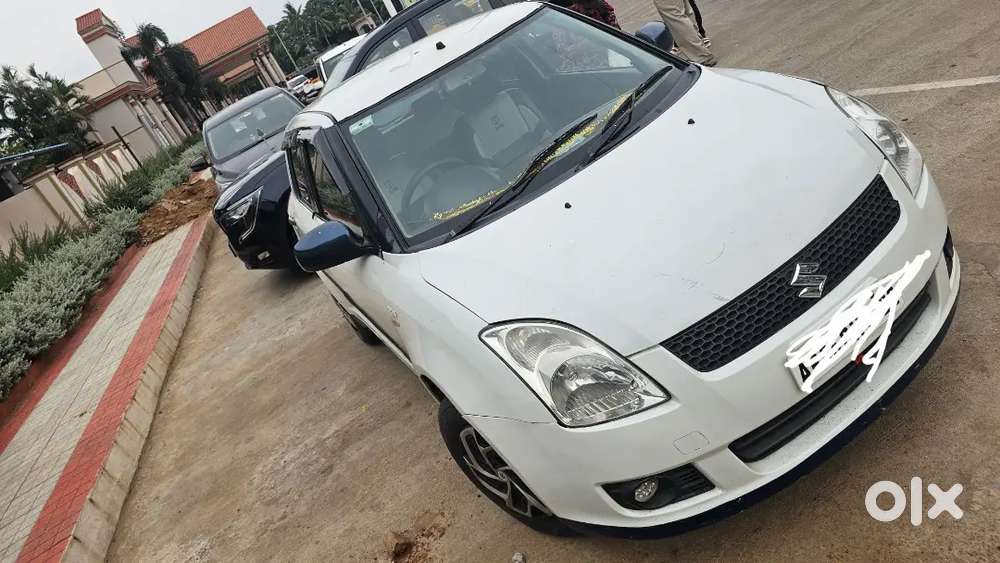 Maruti Suzuki Swift 2011 Diesel Auto