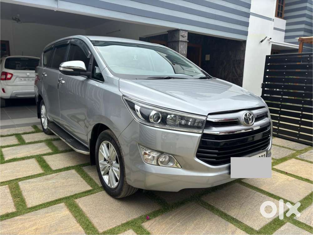 Toyota Innova Crysta, 2016, Diesel
