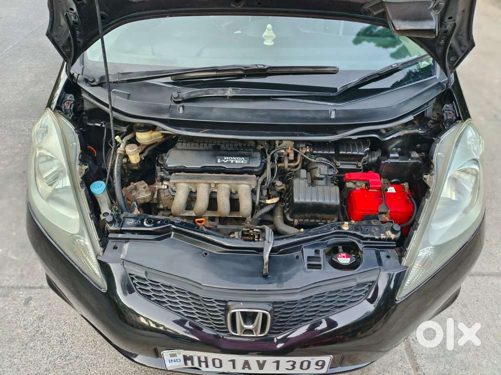 Honda Jazz V Mt Privilege, 2010, Petrol