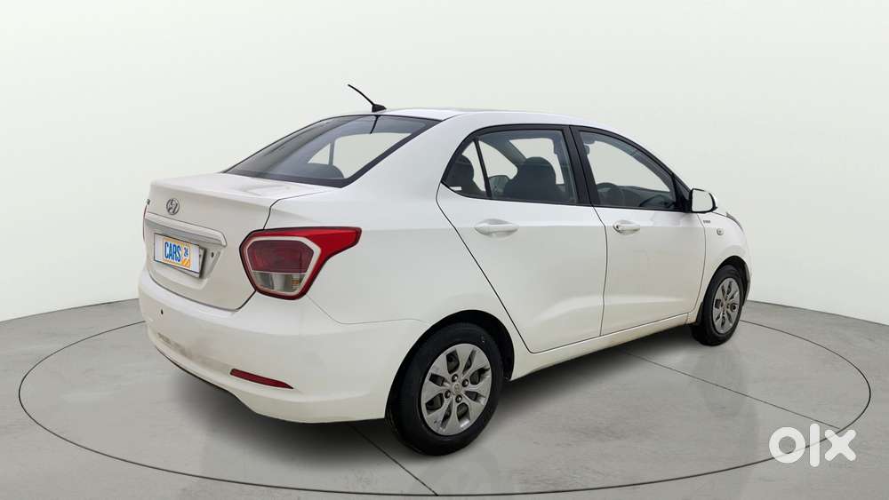 Hyundai Xcent Base 1.2, 2015, Cng & Hybrids