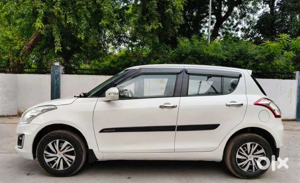 Maruti Suzuki Swift Vxi, 2015, Petrol