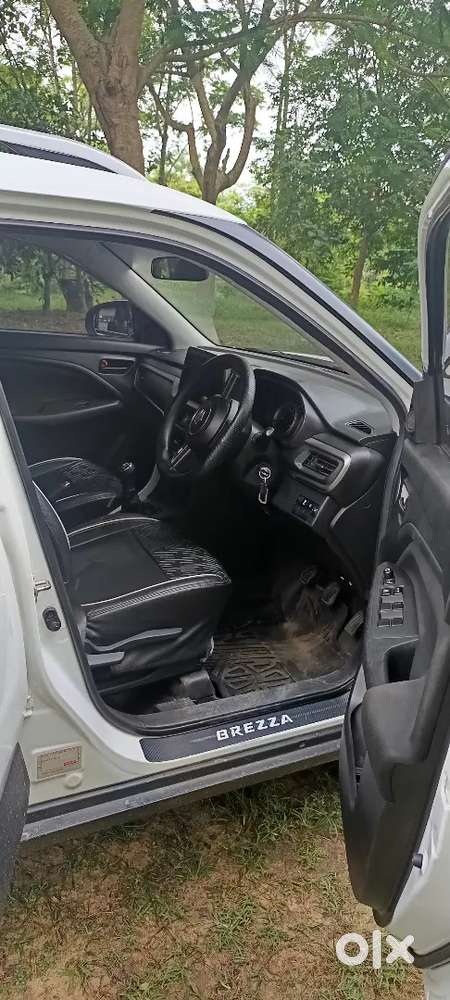 Maruti Suzuki Brezza 2024 Petrol 25000 Km Driven