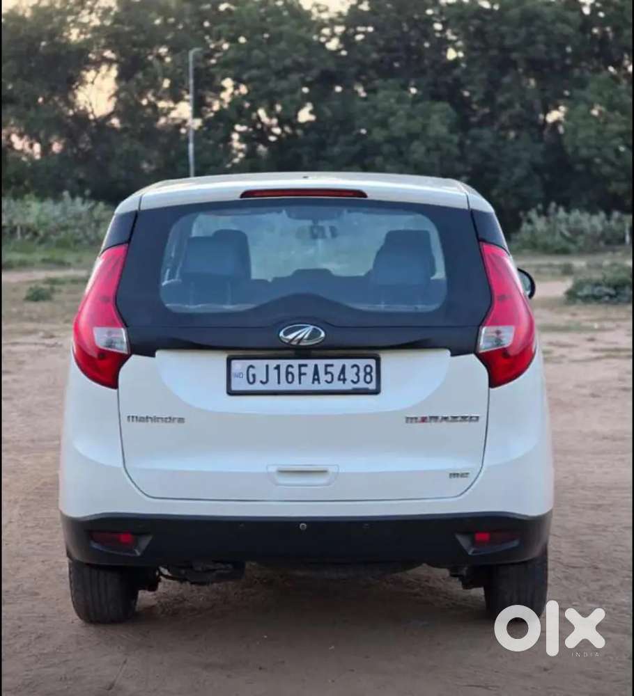 Mahindra Marazzo 2022