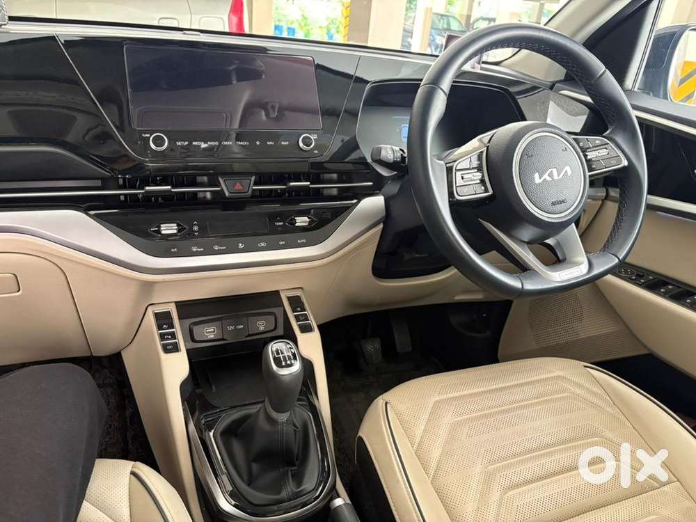 Kia Carens Luxury Plus 2023 Diesel Imt 16000 Km Driven