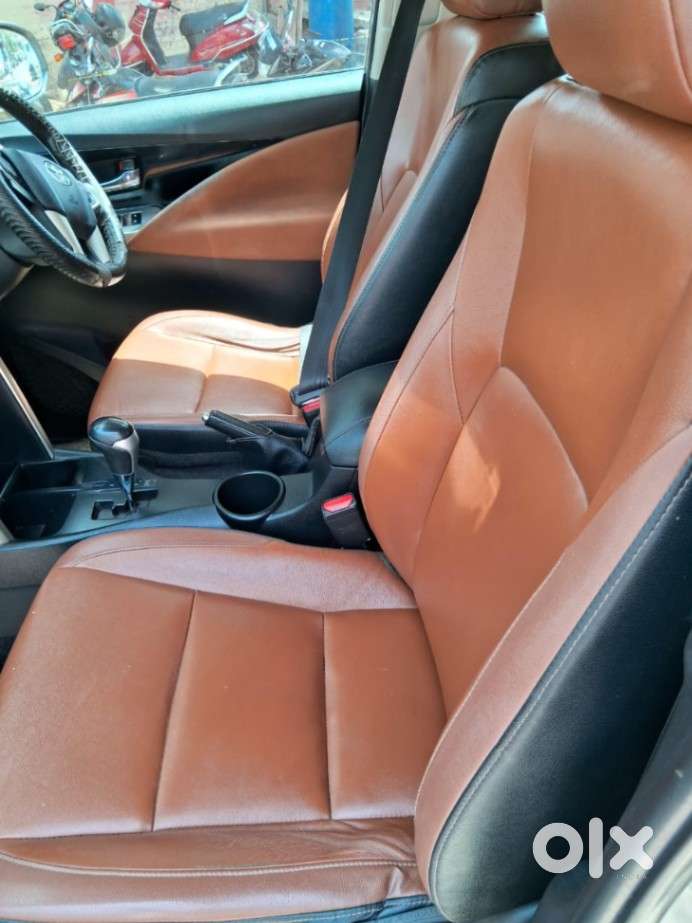 Toyota Innova Crysta 2.8z Automatic, 2018, Diesel