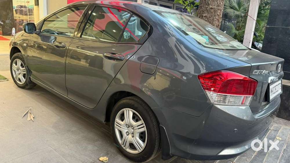 Honda Petrol Car 2011