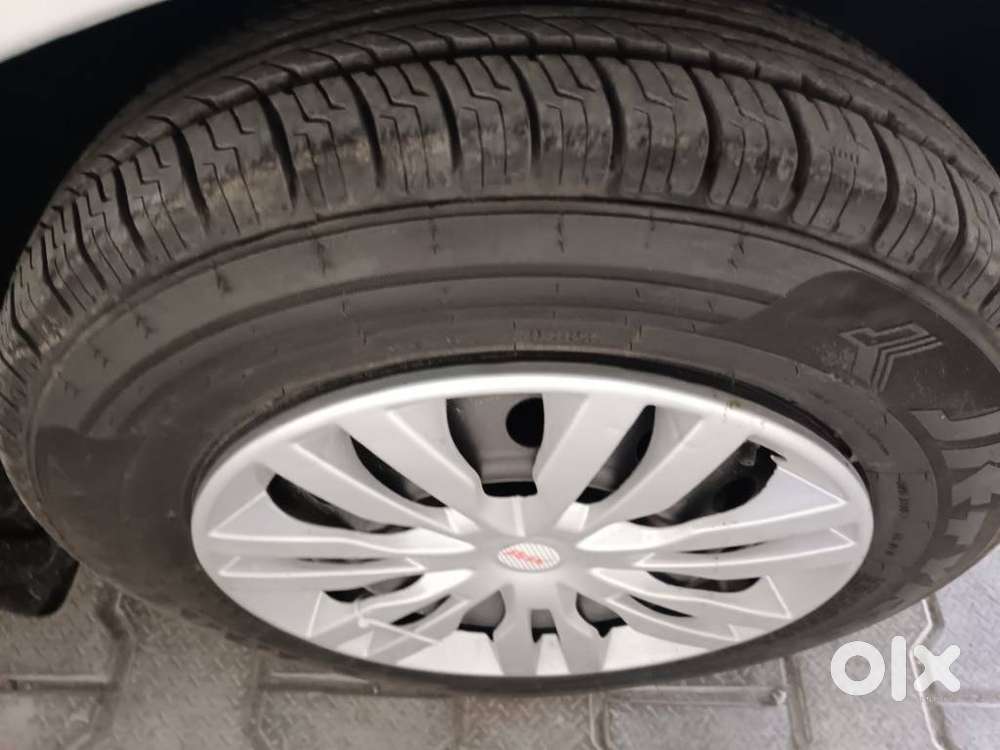 Maruti Suzuki Swift Vxi + Manual, 2021, Petrol