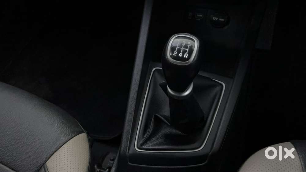 Hyundai Elite I20 Asta Option, 2016, Petrol