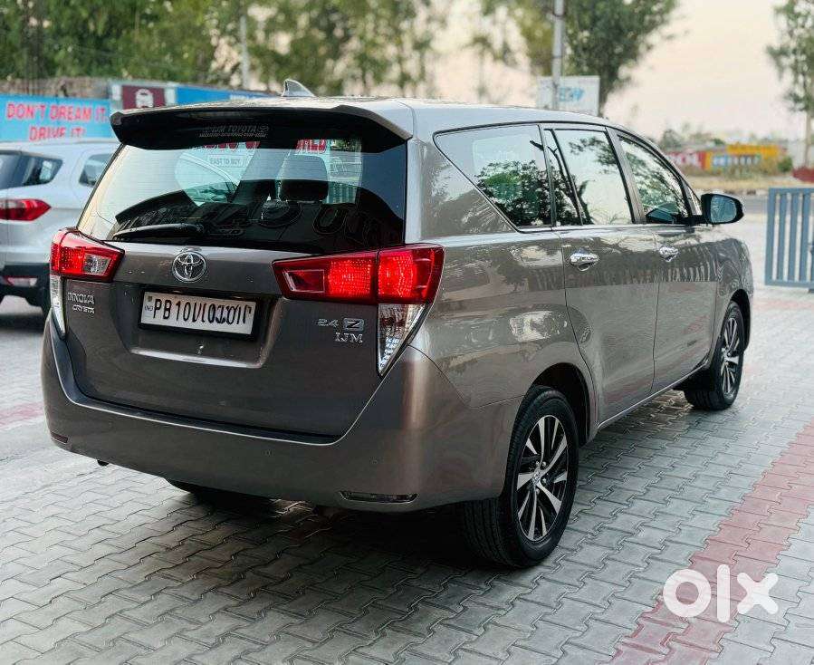 Toyota Innova Crysta 2.8z Automatic, 2021, Diesel