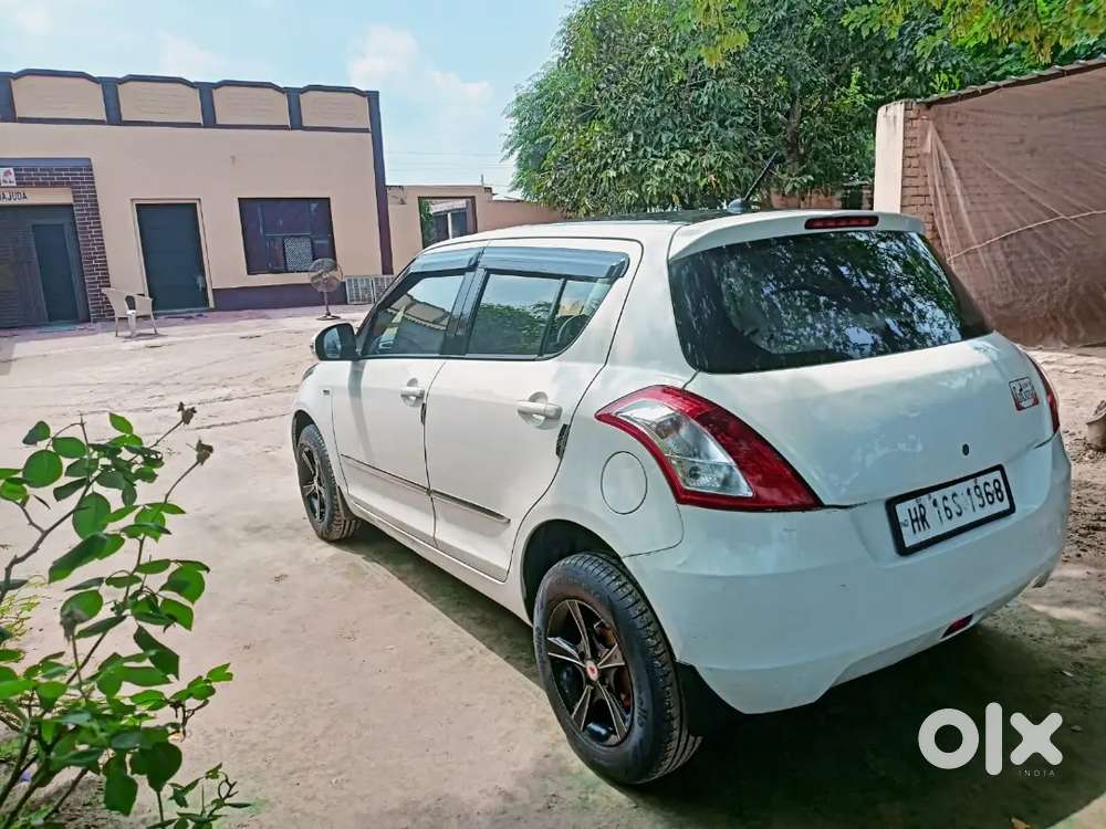 Maruti Suzuki Dzire 2017 Diesel 90000 Km Driven