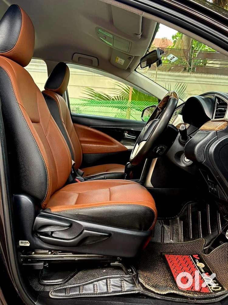 Toyota Innova Crysta [2020-ongoing] 2.4 Gx At 7 Str, 2022, Diesel