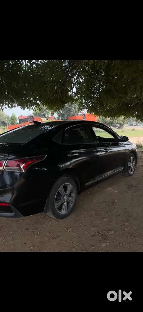 Hyundai Verna 2019 In Black Colour.
