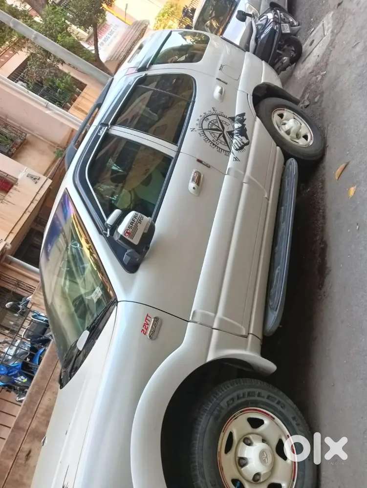 Tata Safari Dicor 2011