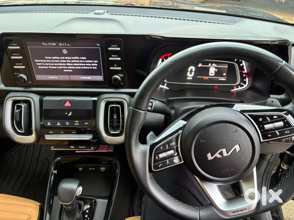 Kia Sonet Petrol 2024