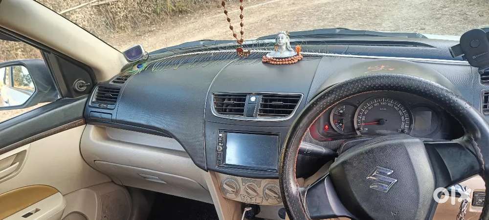 Maruti Suzuki Swift Dzire 2015 Cng & Hybrids 135000 Km Driven