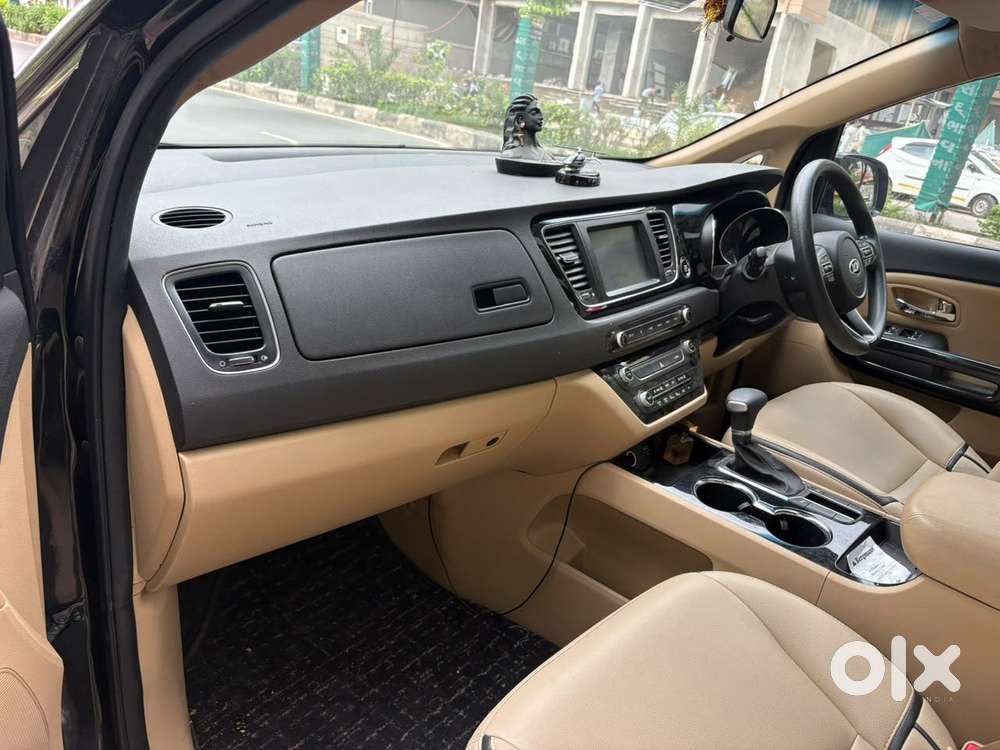 Kia Carnival Prestige, 2021, Diesel