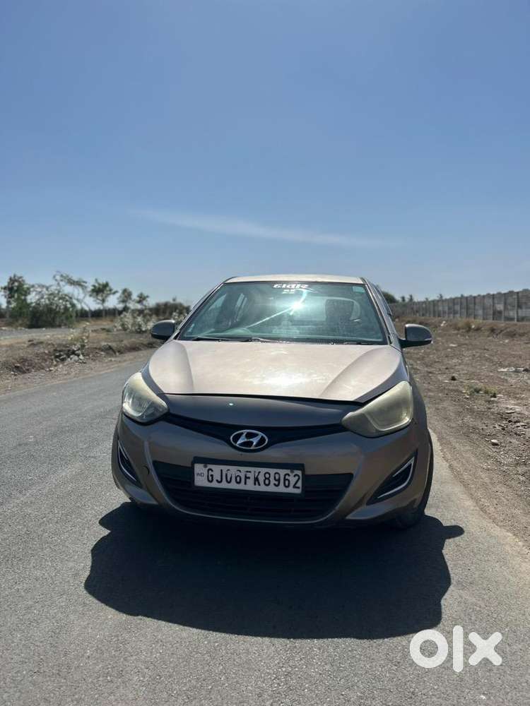 Hyundai I20 2013 Cng & Hybrids Good Condition