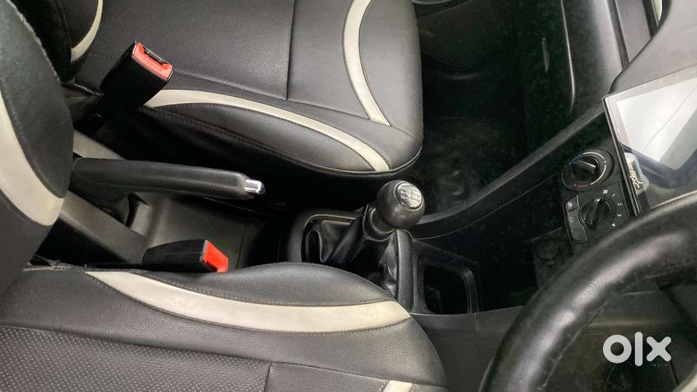 Maruti Suzuki Swift Vxi, 2014, Petrol