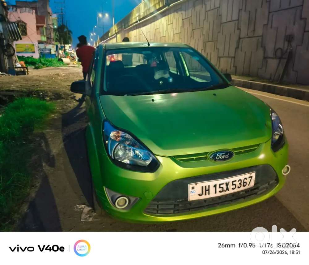 Ford Figo 1.2 Petrol 2011