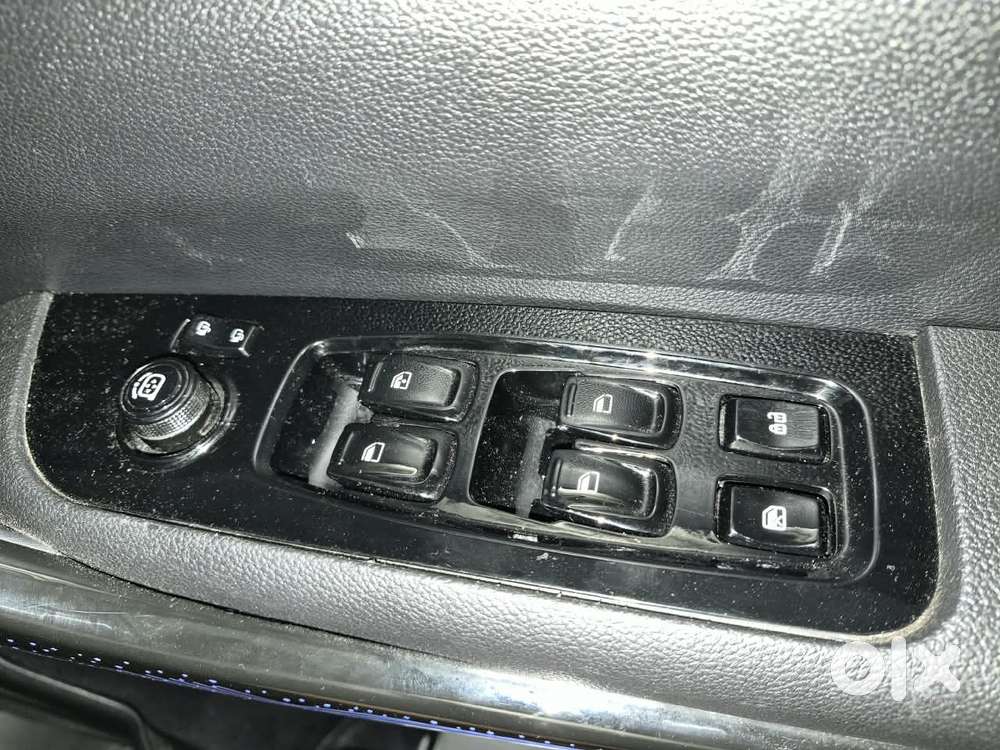 Mahindra Xuv700 2.2 Ax 5 Diesel Mt 7 Str, 2023, Diesel