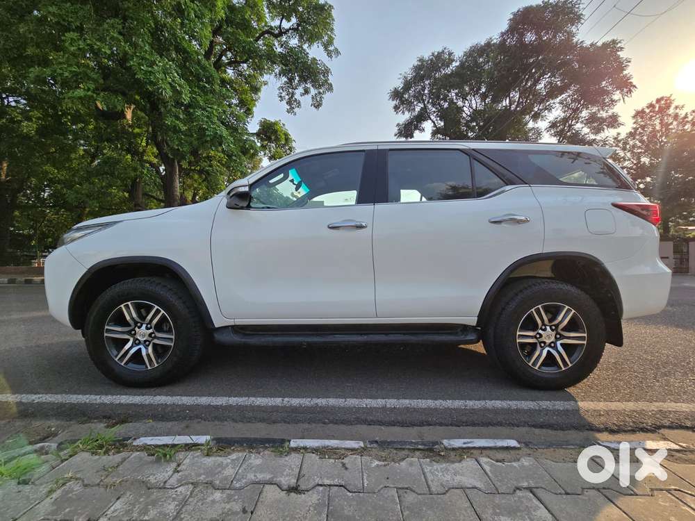 Toyota Fortuner 4x2 At 2.8 Diesel, 2016, Diesel