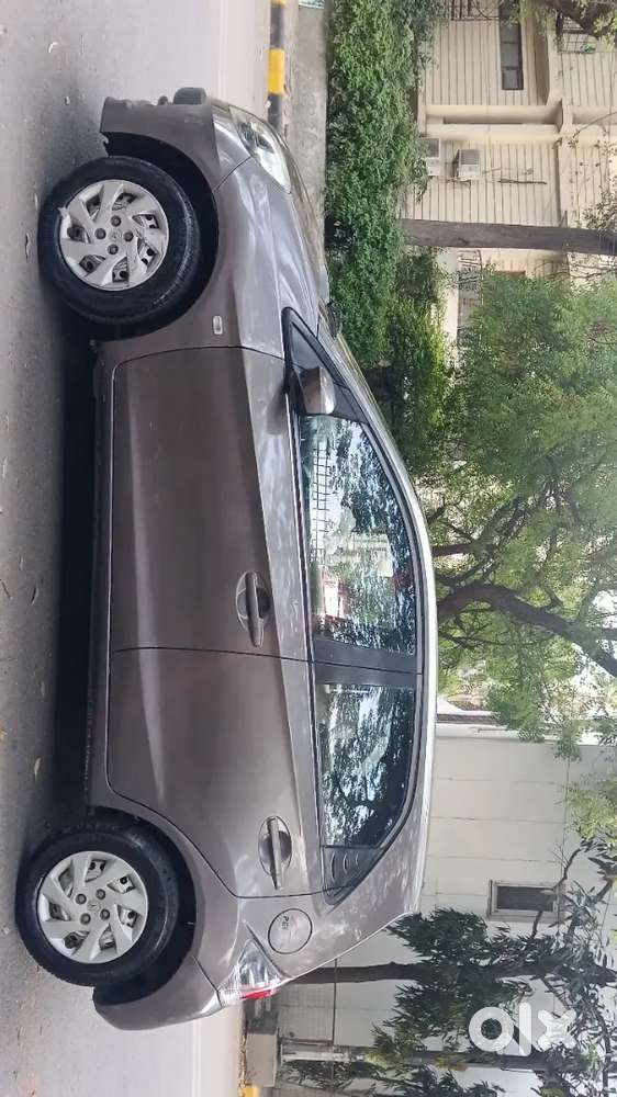 Honda Brio 2013, Pure Petrol Engine Sealed Tyre New Ac Good Suspension