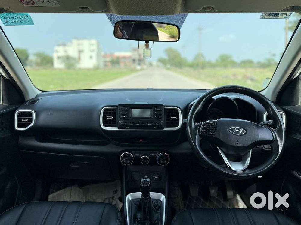 Hyundai Venue 1.2 S Plus, 2020, Cng & Hybrids