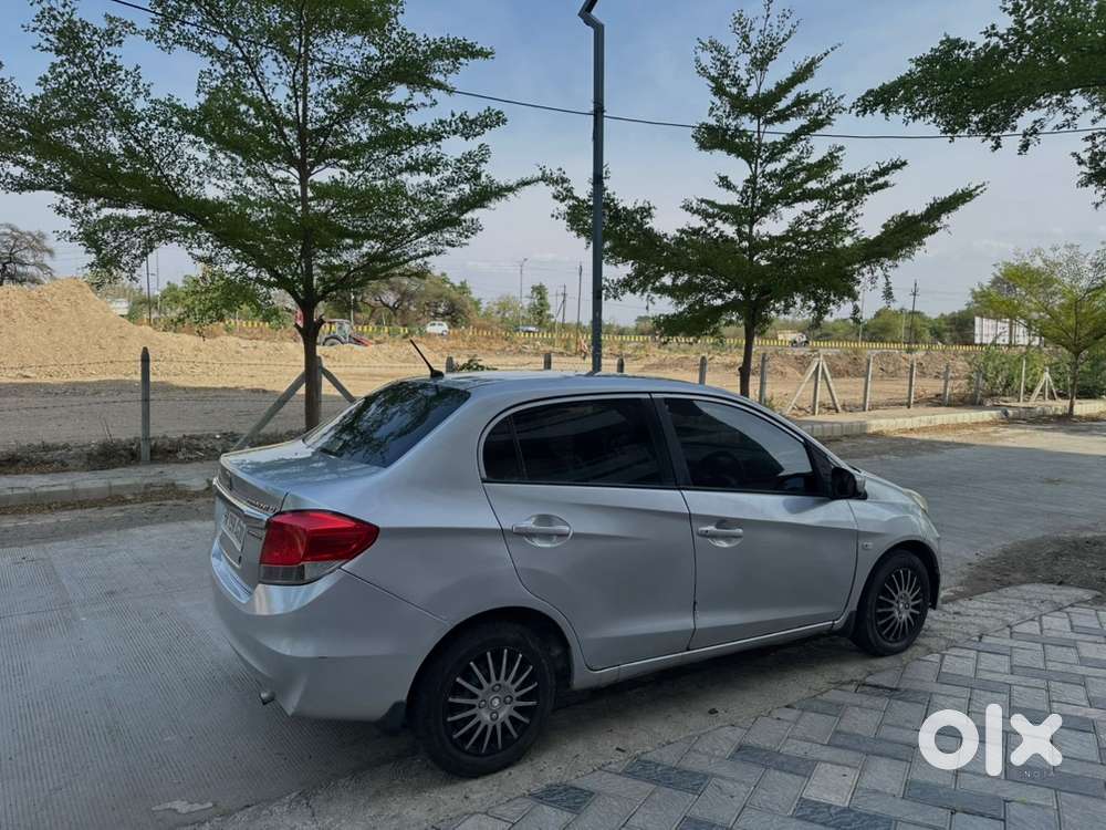Average Machine, Very Pocketfriendly Car Available In Market