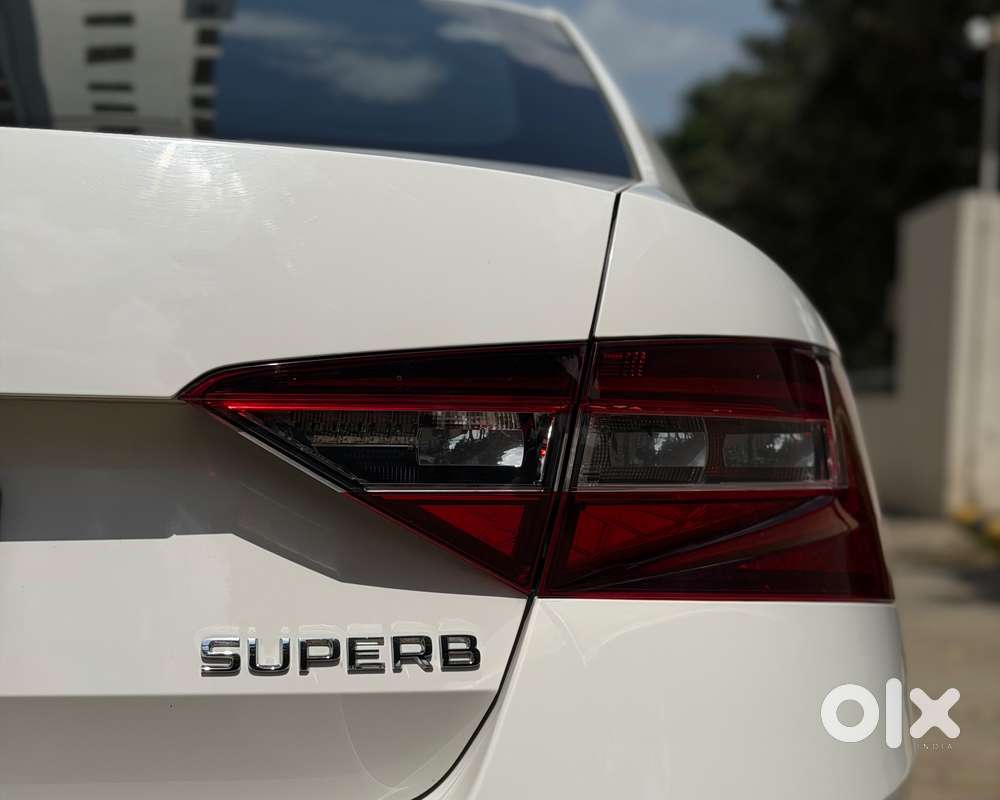 Skoda Superb 2.0 L&k Tsi At, 2020, Petrol