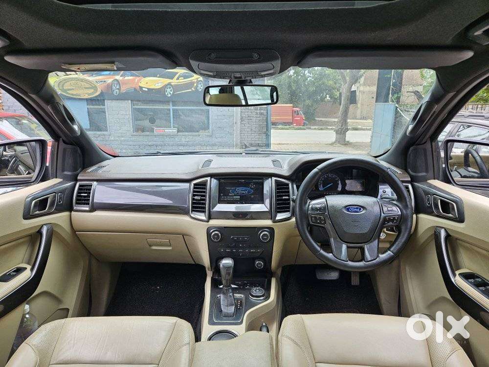 Ford Endeavour 3.2 Titanium At 4x4, 2016, Diesel