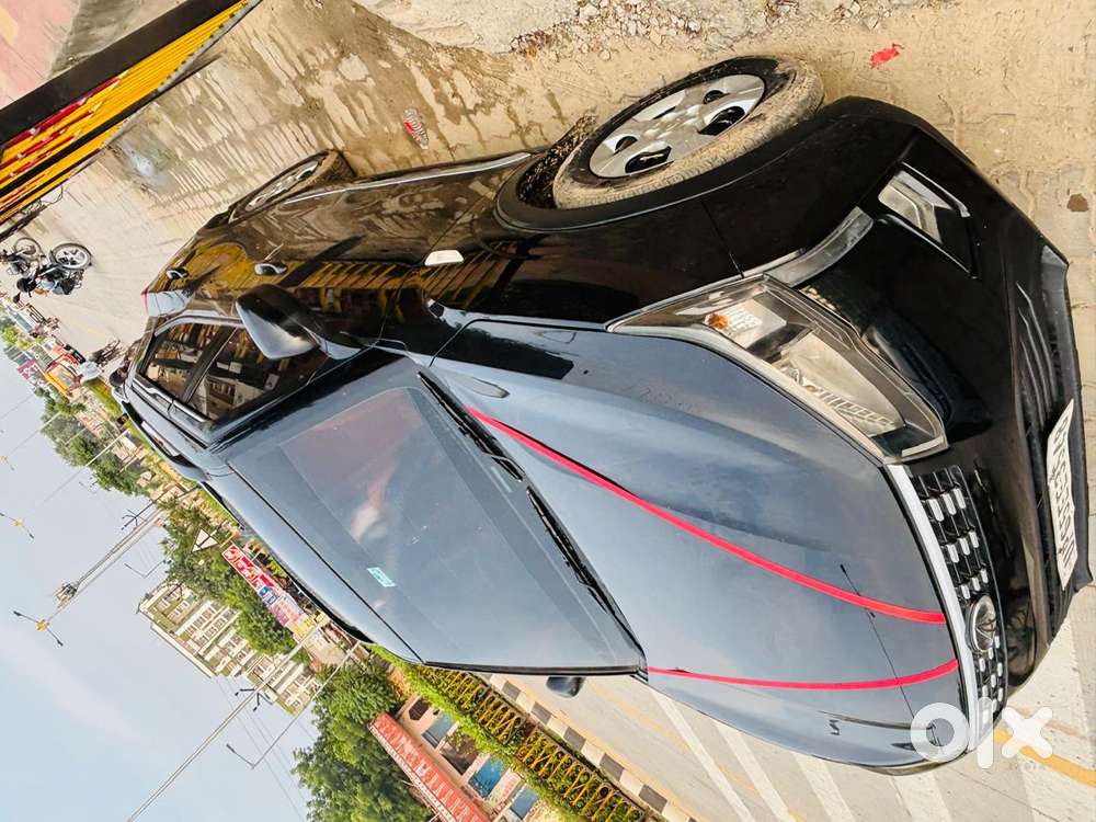 Mahindra Xuv300 W8 Option Diesel, 2021, Diesel