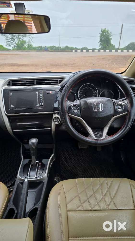 Honda City I-vtec V, 2018, Petrol
